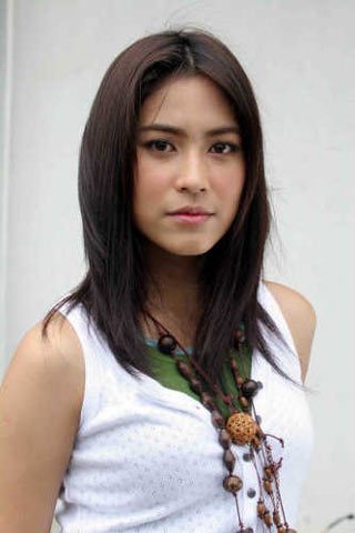 จุ๋ย วรัทยา :: โดนแดงดอง