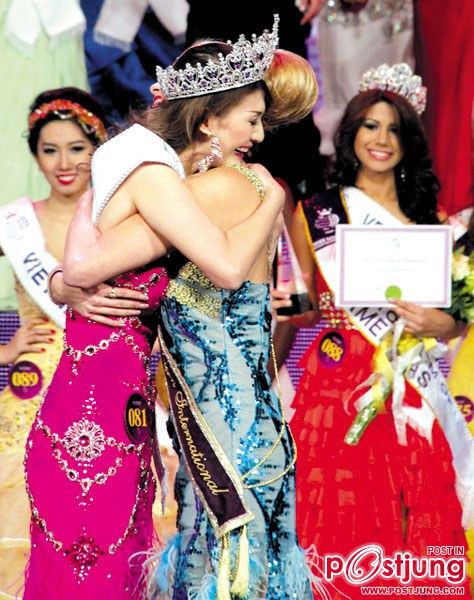 THAILAND wins Miss Tourism Queen International 2011(MTQI) เล็ก-กันตพัฒน์ คว้ามงกุฏเป็นคนแรกของไทย
