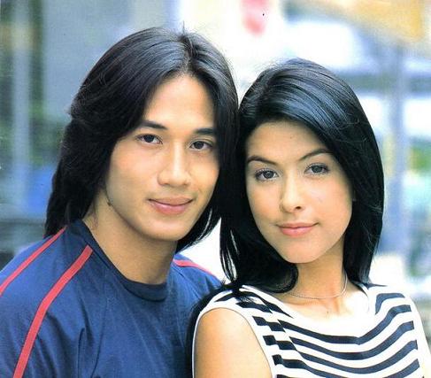 พี่เลี้ยงกึ่งสำเร็จรูป