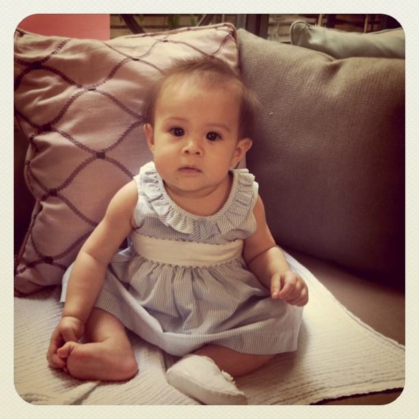 [Pics] น้องไลลา ลูกสาวพอลล่า .... กับป้าๆ เจนี่ นานา วุ้นเส้น ฯลฯ