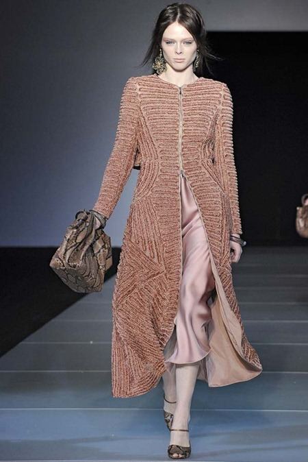 MILAN FASHION WEEK: GIORGIO ARMANI FALL 2011