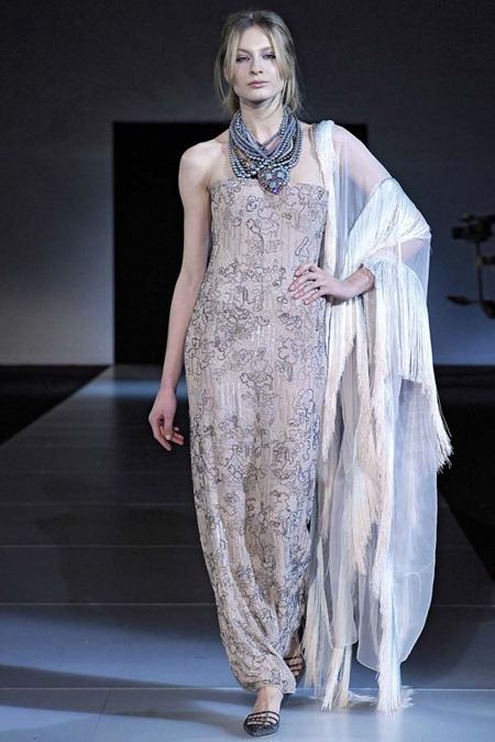 MILAN FASHION WEEK: GIORGIO ARMANI FALL 2011