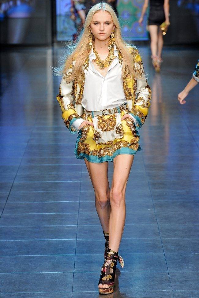 MILAN FASHION WEEK: D&G SPRING 2012