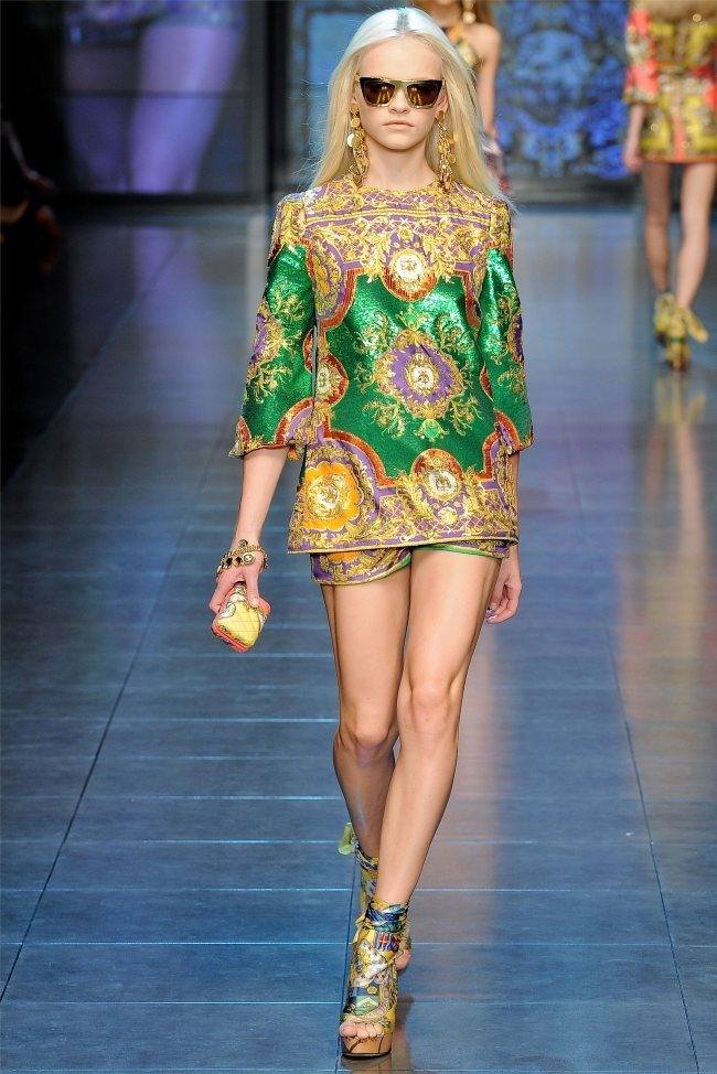 MILAN FASHION WEEK: D&G SPRING 2012