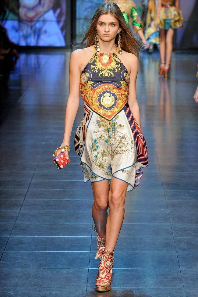 MILAN FASHION WEEK: D&G SPRING 2012