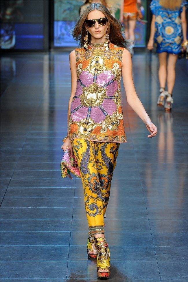 MILAN FASHION WEEK: D&G SPRING 2012