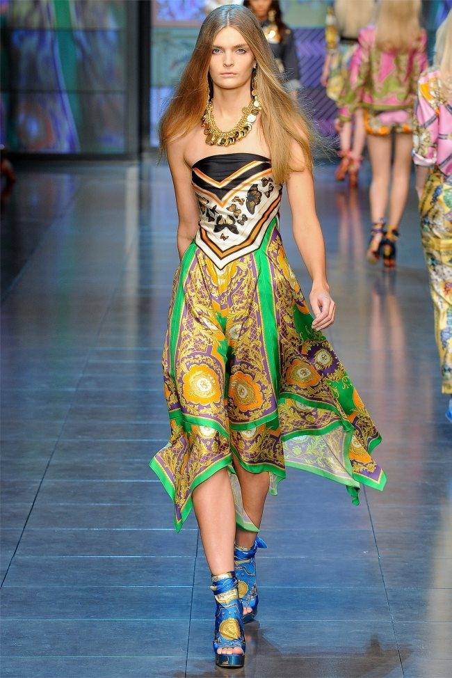 MILAN FASHION WEEK: D&G SPRING 2012