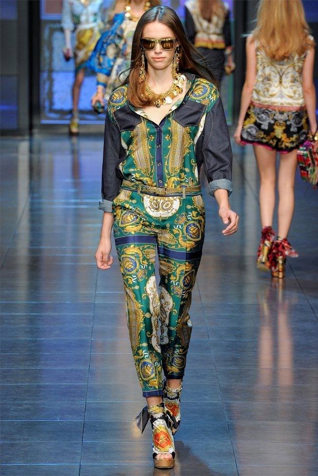 MILAN FASHION WEEK: D&G SPRING 2012