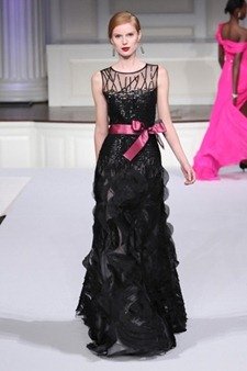 PRE-FALL: OSCAR DE LA RENTA PRE-FALL 2011