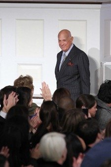 PRE-FALL: OSCAR DE LA RENTA PRE-FALL 2011