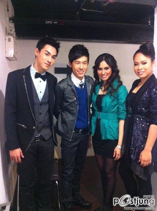 บอล Mic Idol