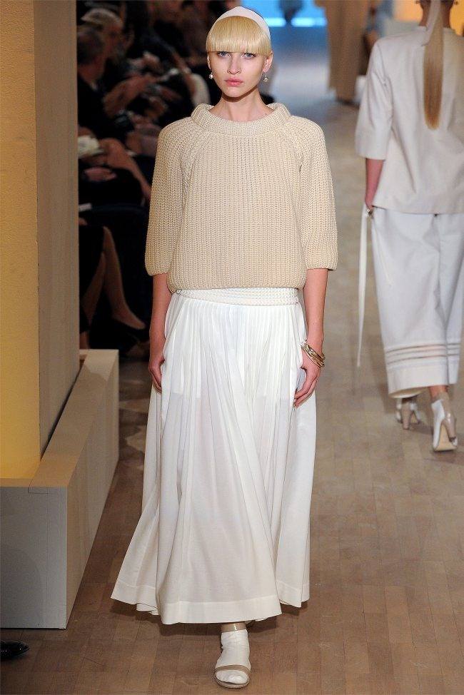 PARIS FASHION WEEK: HERM&Egrave;S SPRING 2012