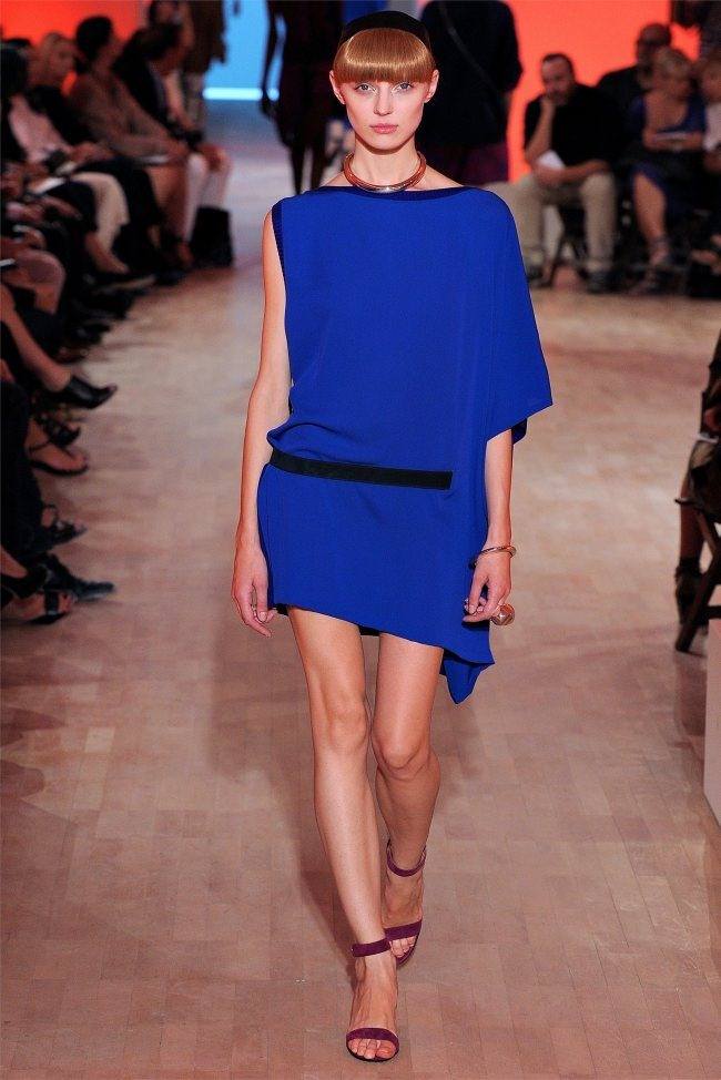 PARIS FASHION WEEK: HERM&Egrave;S SPRING 2012