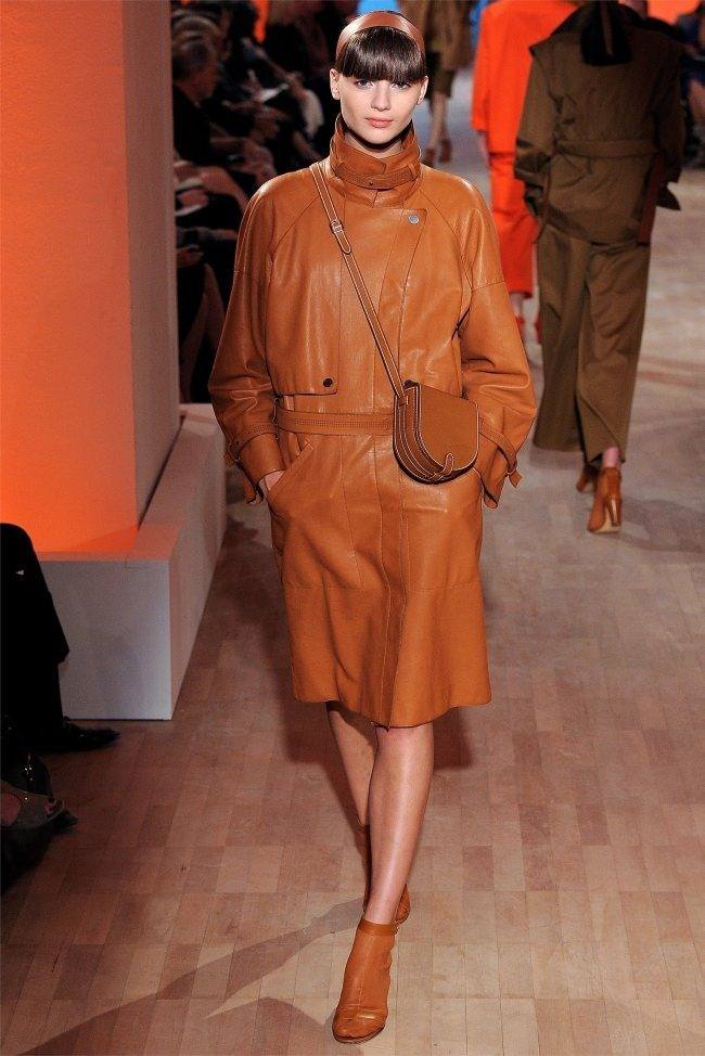 PARIS FASHION WEEK: HERM&Egrave;S SPRING 2012