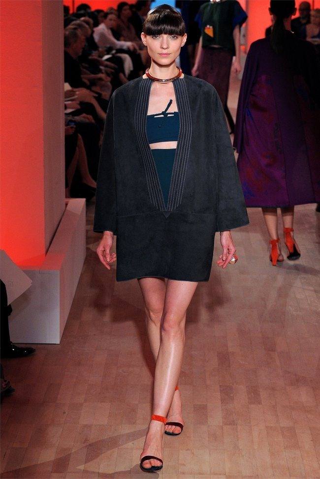 PARIS FASHION WEEK: HERM&Egrave;S SPRING 2012