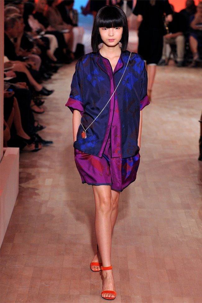 PARIS FASHION WEEK: HERM&Egrave;S SPRING 2012