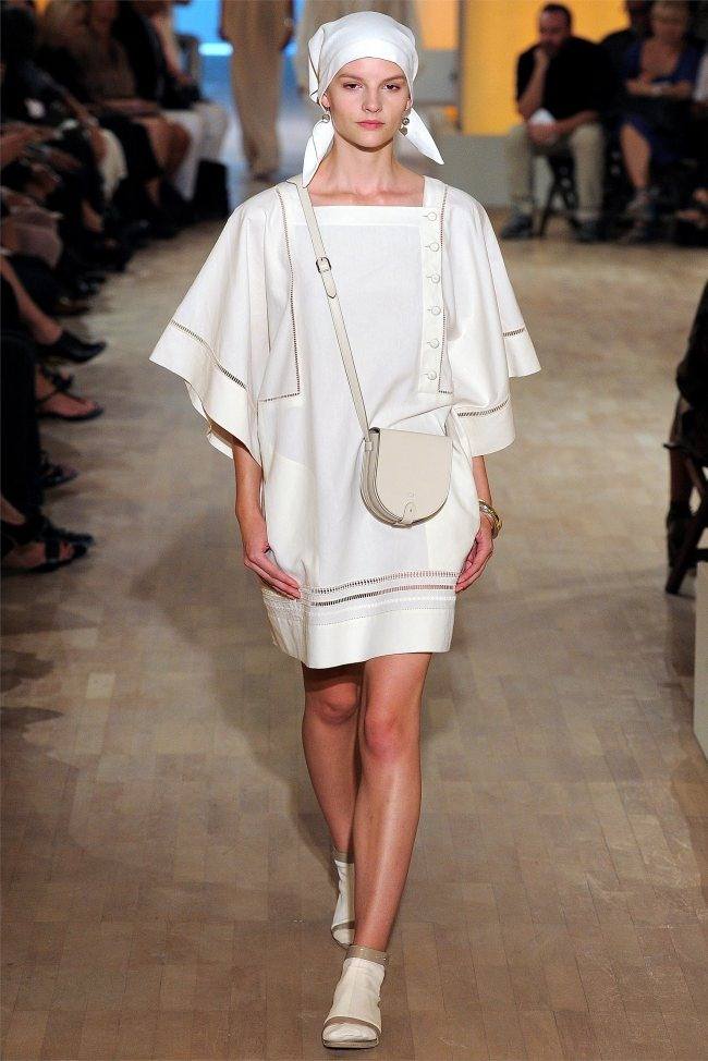 PARIS FASHION WEEK: HERM&Egrave;S SPRING 2012