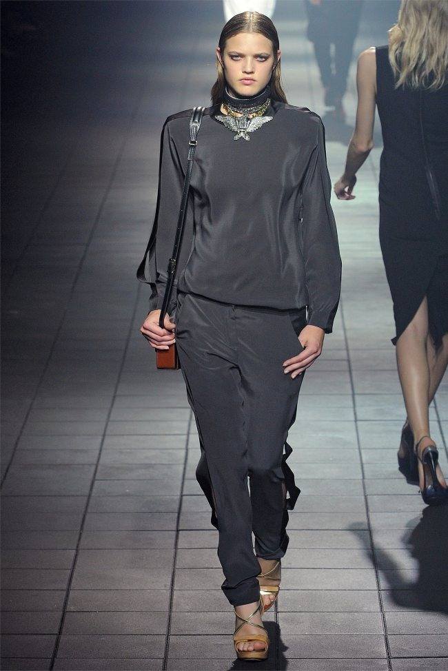 PARIS FASHION WEEK: LANVIN SPRING 2012