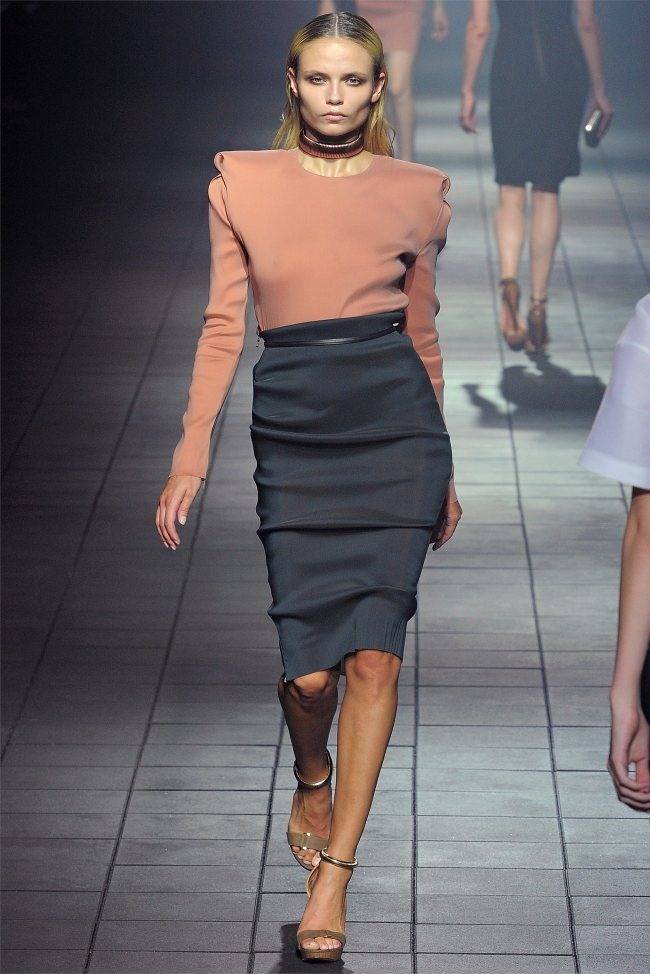 PARIS FASHION WEEK: LANVIN SPRING 2012