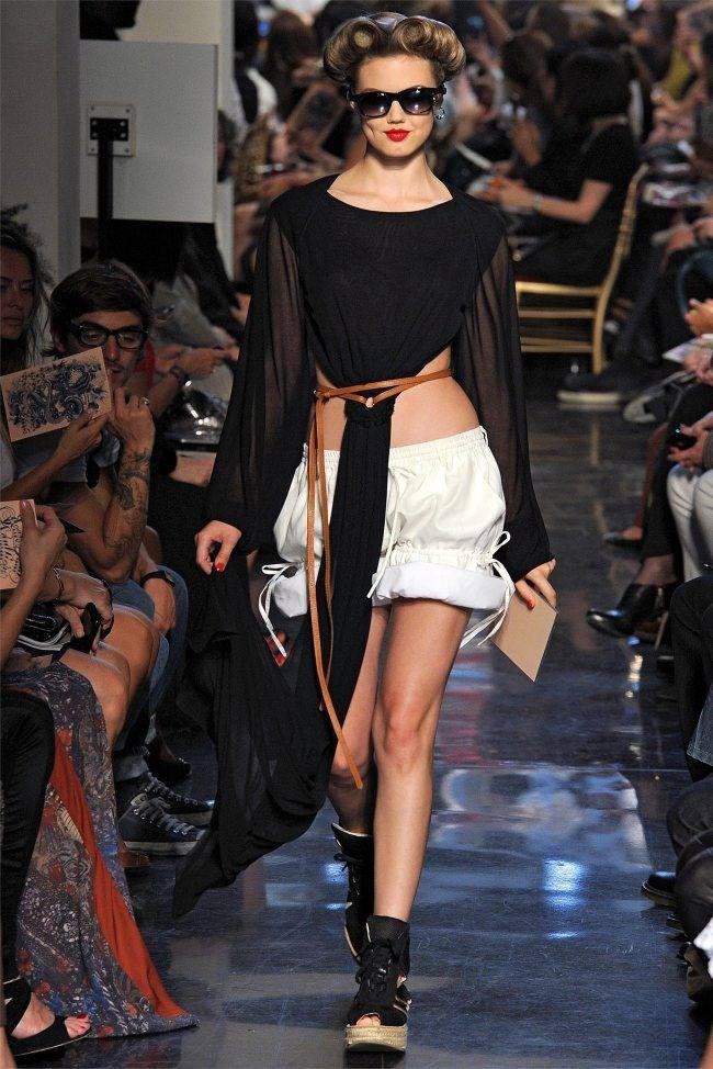 PARIS FASHION WEEK: JEAN PAUL GAULTIER SPRING 2012
