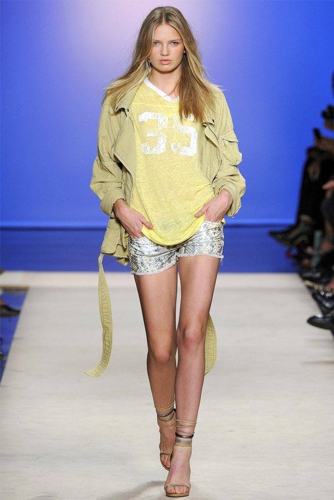 PARIS FASHION WEEK: ISABEL MARANT SPRING 2012