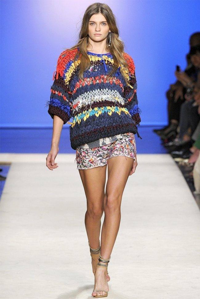 PARIS FASHION WEEK: ISABEL MARANT SPRING 2012