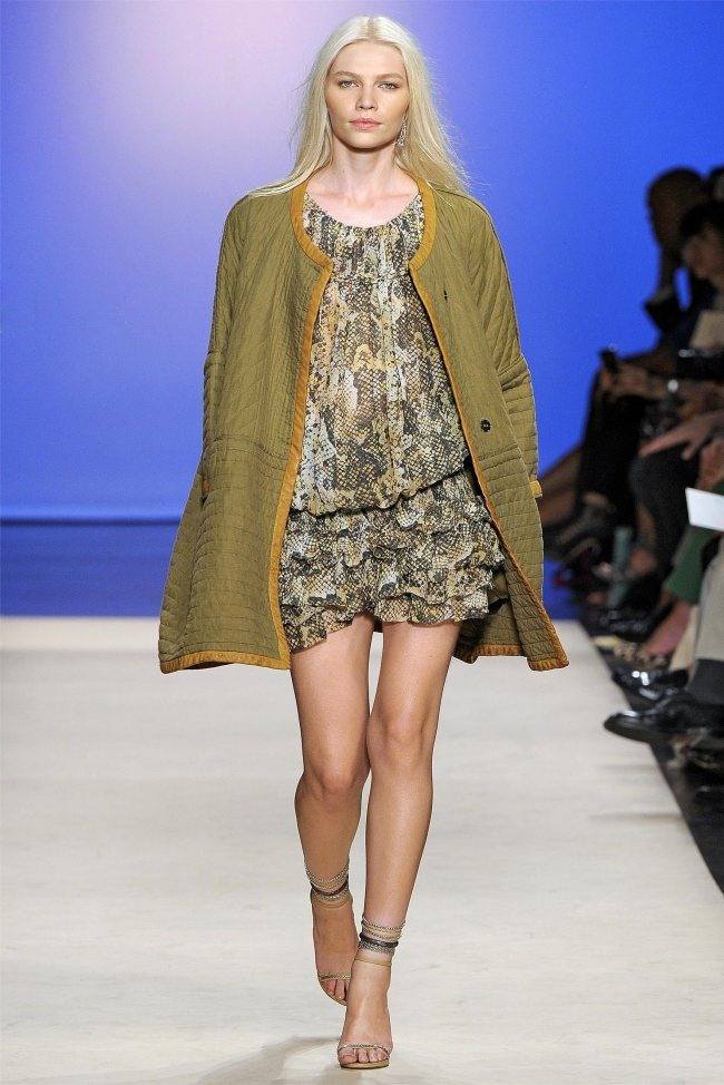 PARIS FASHION WEEK: ISABEL MARANT SPRING 2012