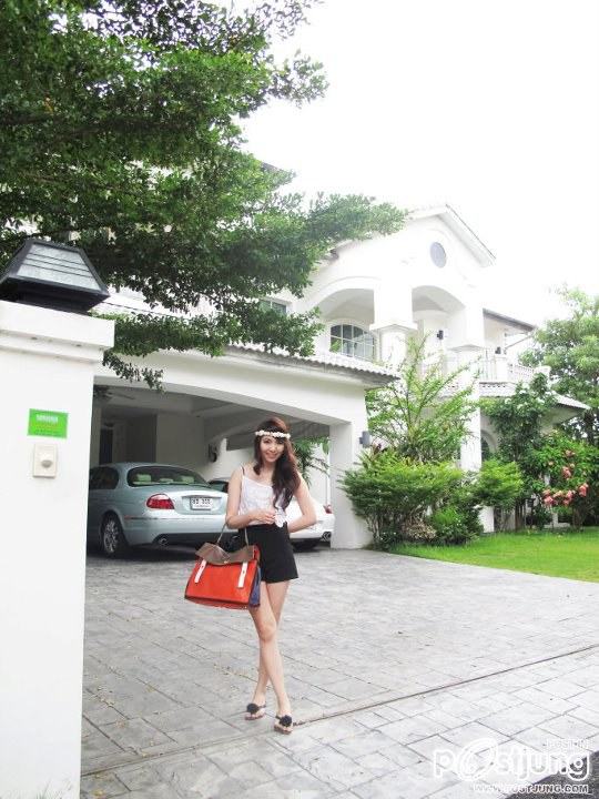 Jinny Kamikaze สวย รวย