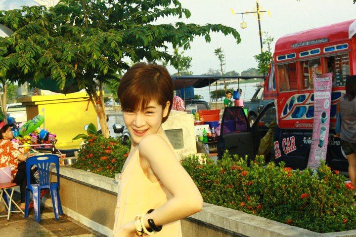 กระเทยหน้าสวย