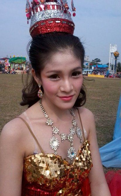 กระเทยหน้าสวย