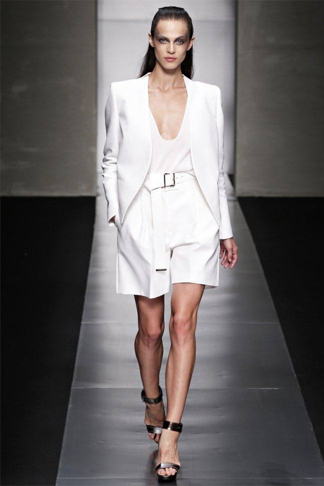 MILAN FASHION WEEK: GIANFRANCO FERR&Eacute; SPRING 2012