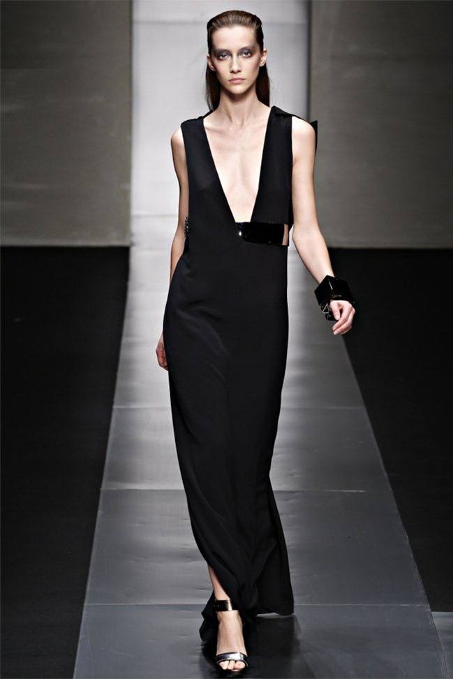 MILAN FASHION WEEK: GIANFRANCO FERR&Eacute; SPRING 2012