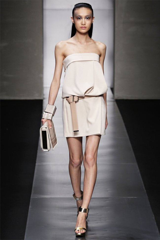 MILAN FASHION WEEK: GIANFRANCO FERR&Eacute; SPRING 2012