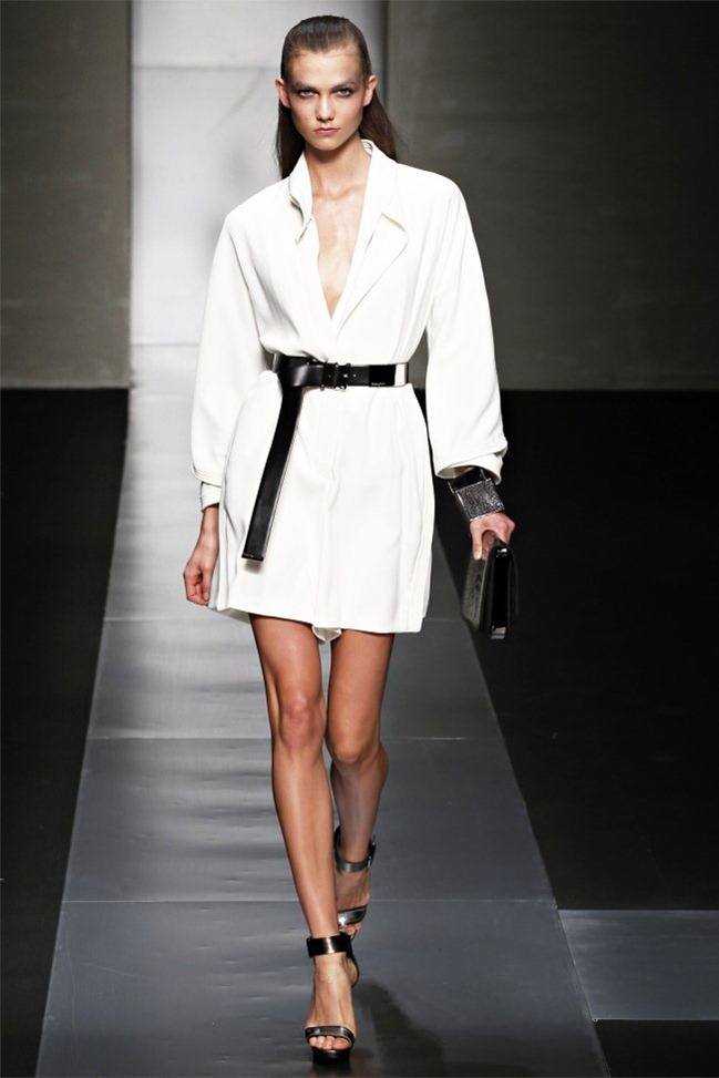 MILAN FASHION WEEK: GIANFRANCO FERR&Eacute; SPRING 2012