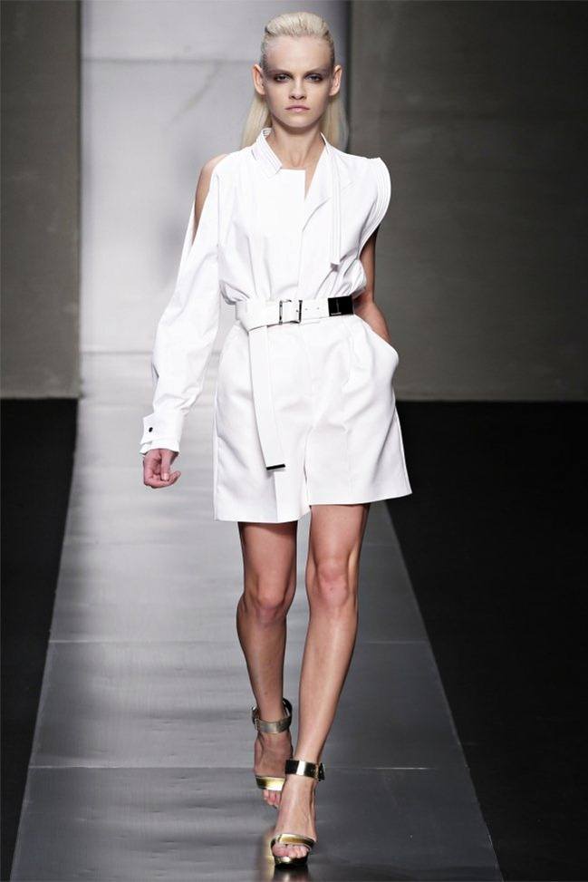 MILAN FASHION WEEK: GIANFRANCO FERR&Eacute; SPRING 2012