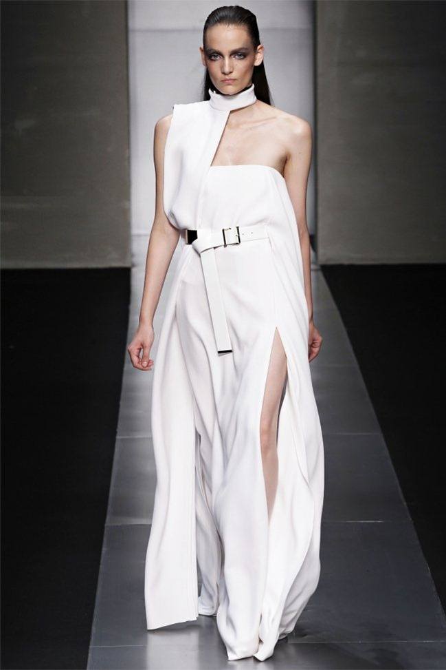 MILAN FASHION WEEK: GIANFRANCO FERR&Eacute; SPRING 2012