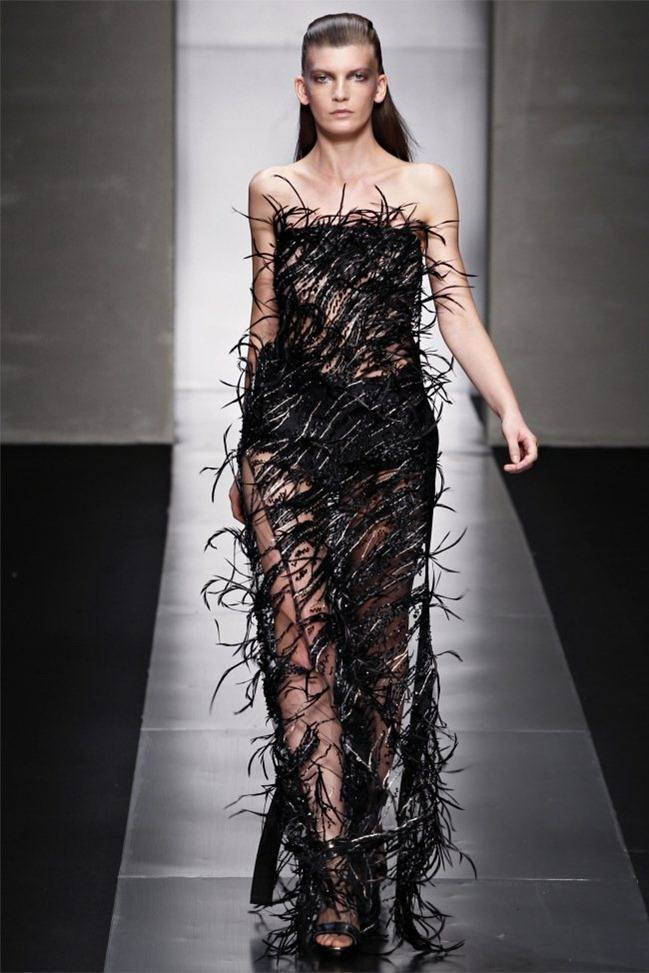 MILAN FASHION WEEK: GIANFRANCO FERR&Eacute; SPRING 2012