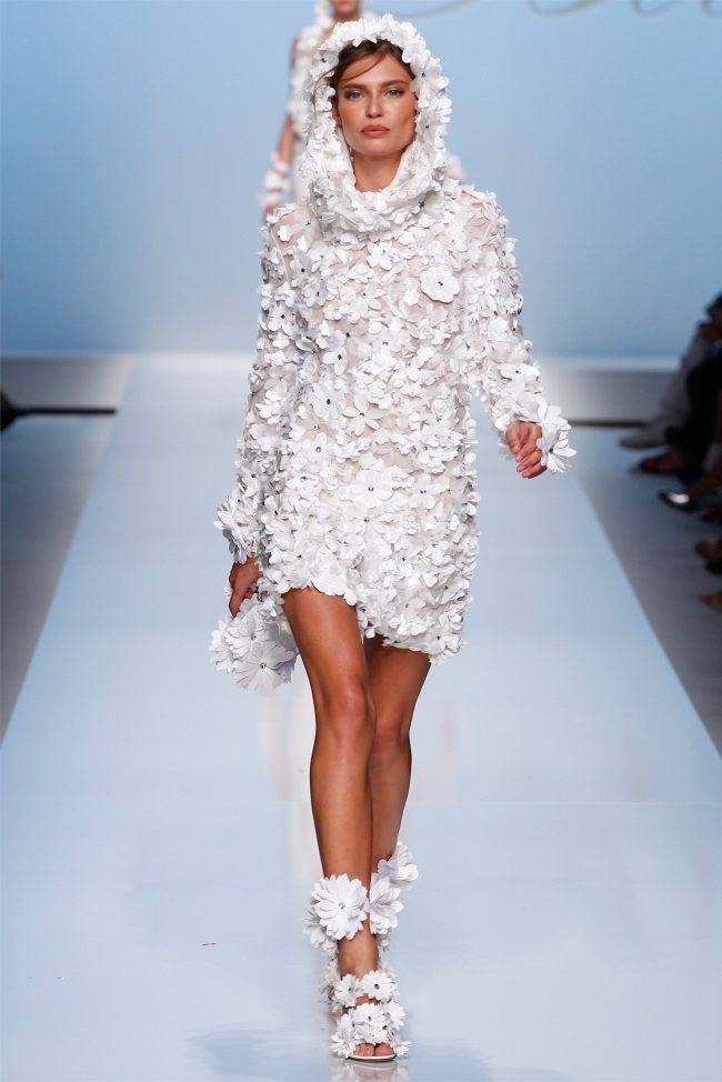 MILAN FASHION WEEK: BLUMARINE SPRING 2012