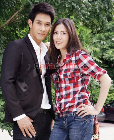 รักออกอากศ(อ๋อม อรรคพันธ์-เชอร์รี่ เข็มอัปสร)