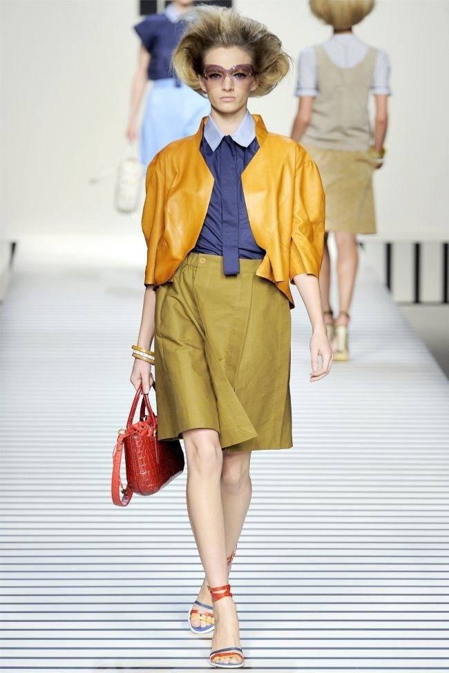 MILAN FASHION WEEK: FENDI SPRING 2012