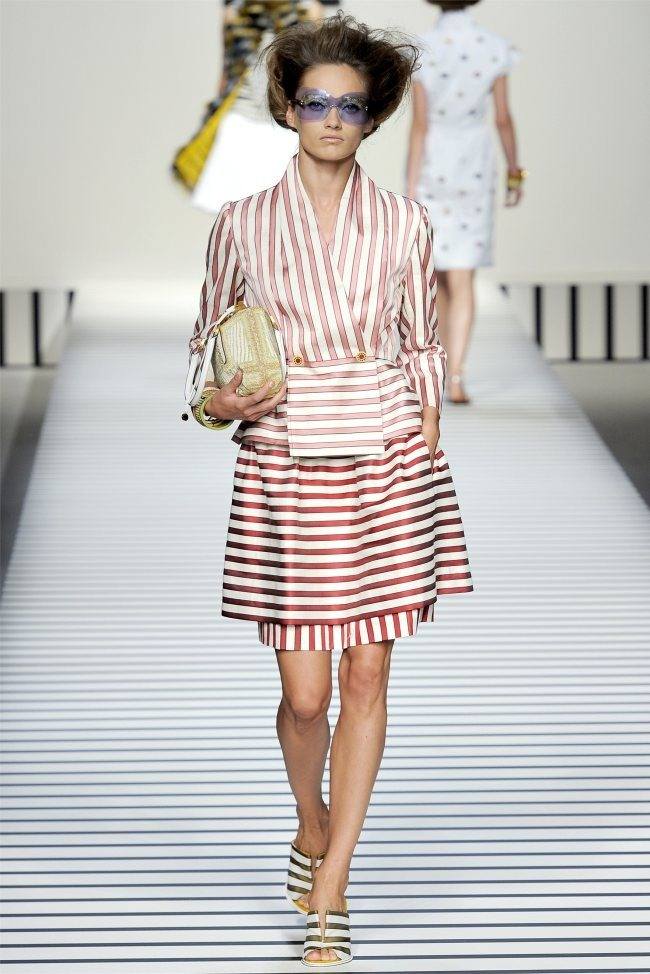 MILAN FASHION WEEK: FENDI SPRING 2012