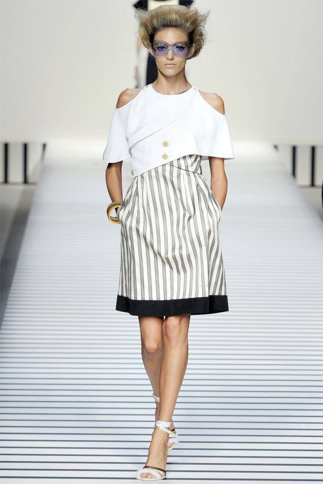 MILAN FASHION WEEK: FENDI SPRING 2012