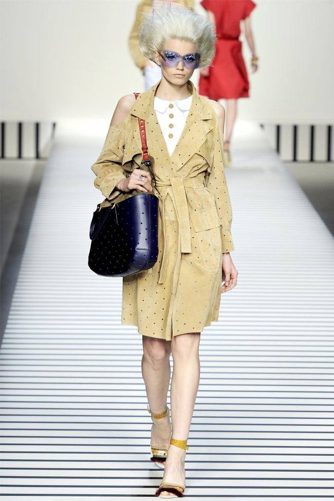 MILAN FASHION WEEK: FENDI SPRING 2012