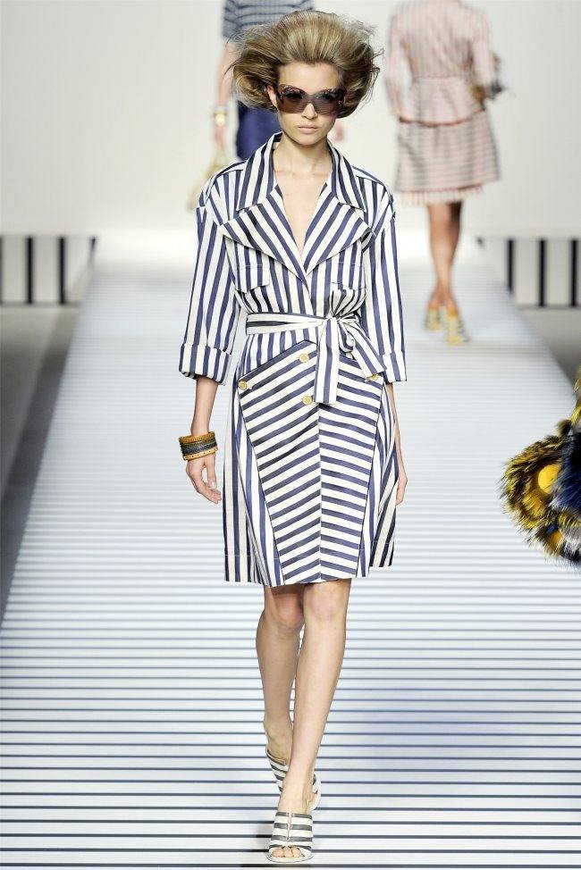 MILAN FASHION WEEK: FENDI SPRING 2012