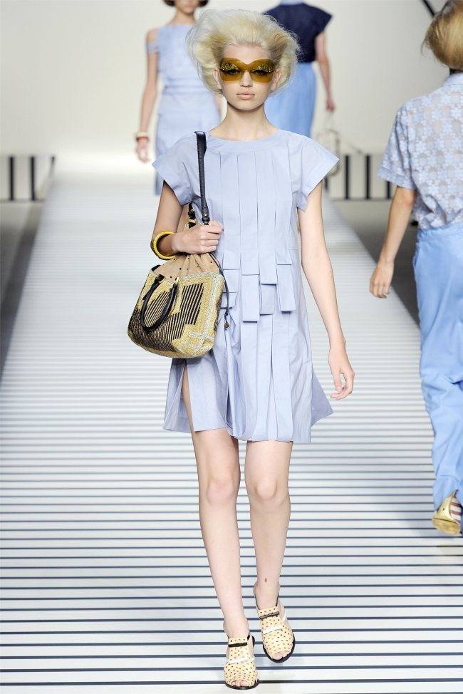 MILAN FASHION WEEK: FENDI SPRING 2012