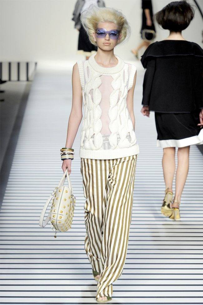MILAN FASHION WEEK: FENDI SPRING 2012