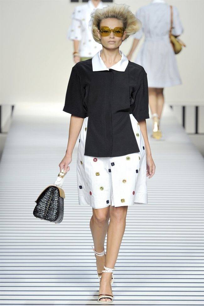 MILAN FASHION WEEK: FENDI SPRING 2012