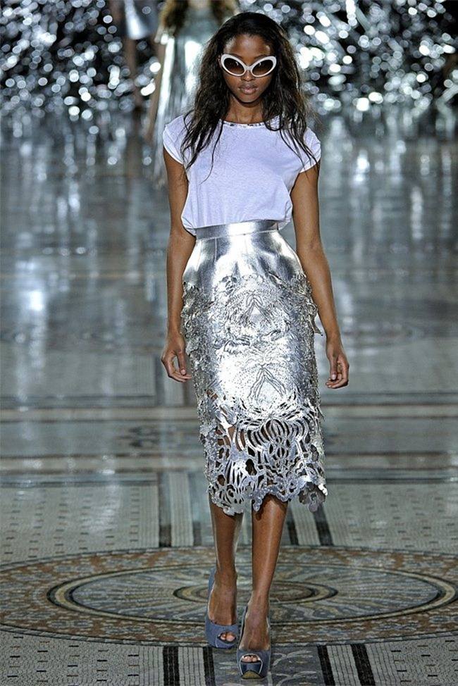 LONDON FASHION WEEK: GILES SPRING 2012