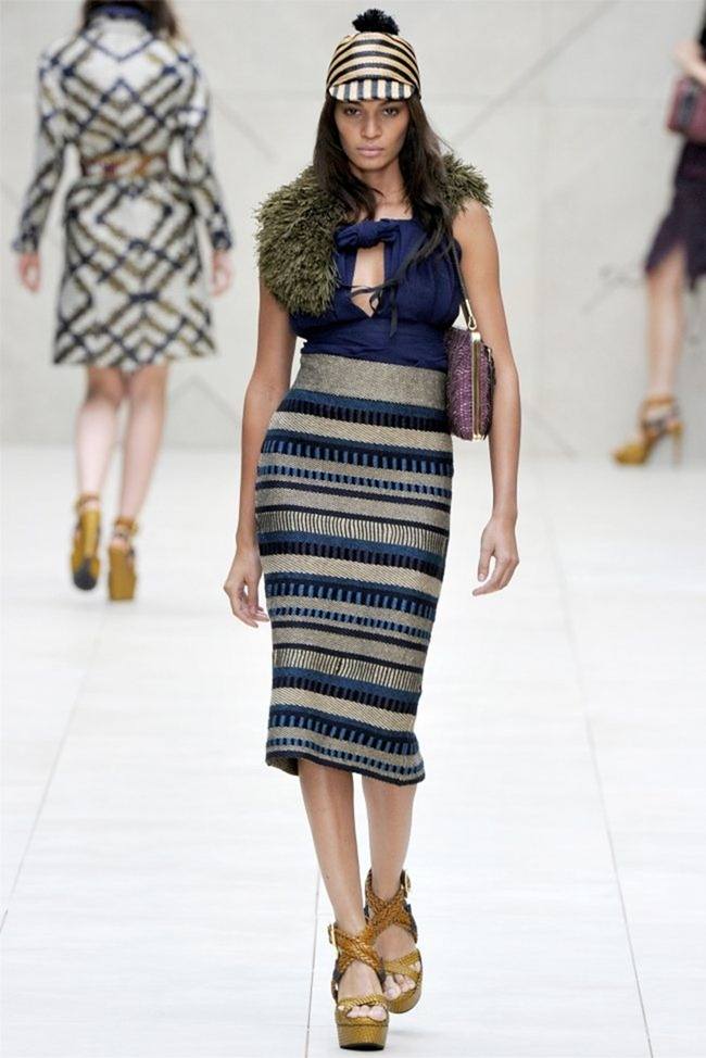 LONDON FASHION WEEK: BURBERRY PRORSUM SPRING 2012