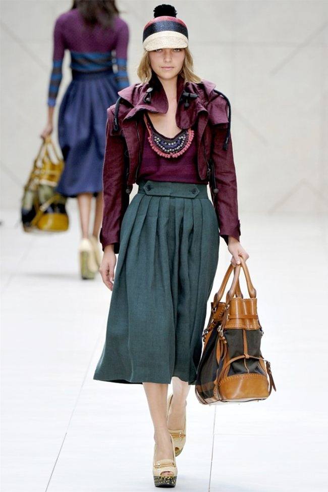 LONDON FASHION WEEK: BURBERRY PRORSUM SPRING 2012